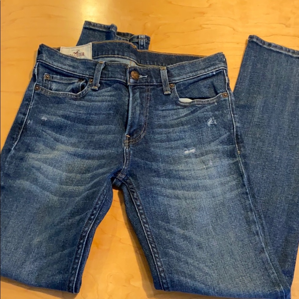 Men’s Hollister jeans